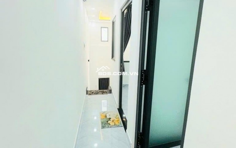 Nhà đẹp tặng nội thất, Cộng Hòa, Tân Bình: 47m2, chỉ 5XX tỷ